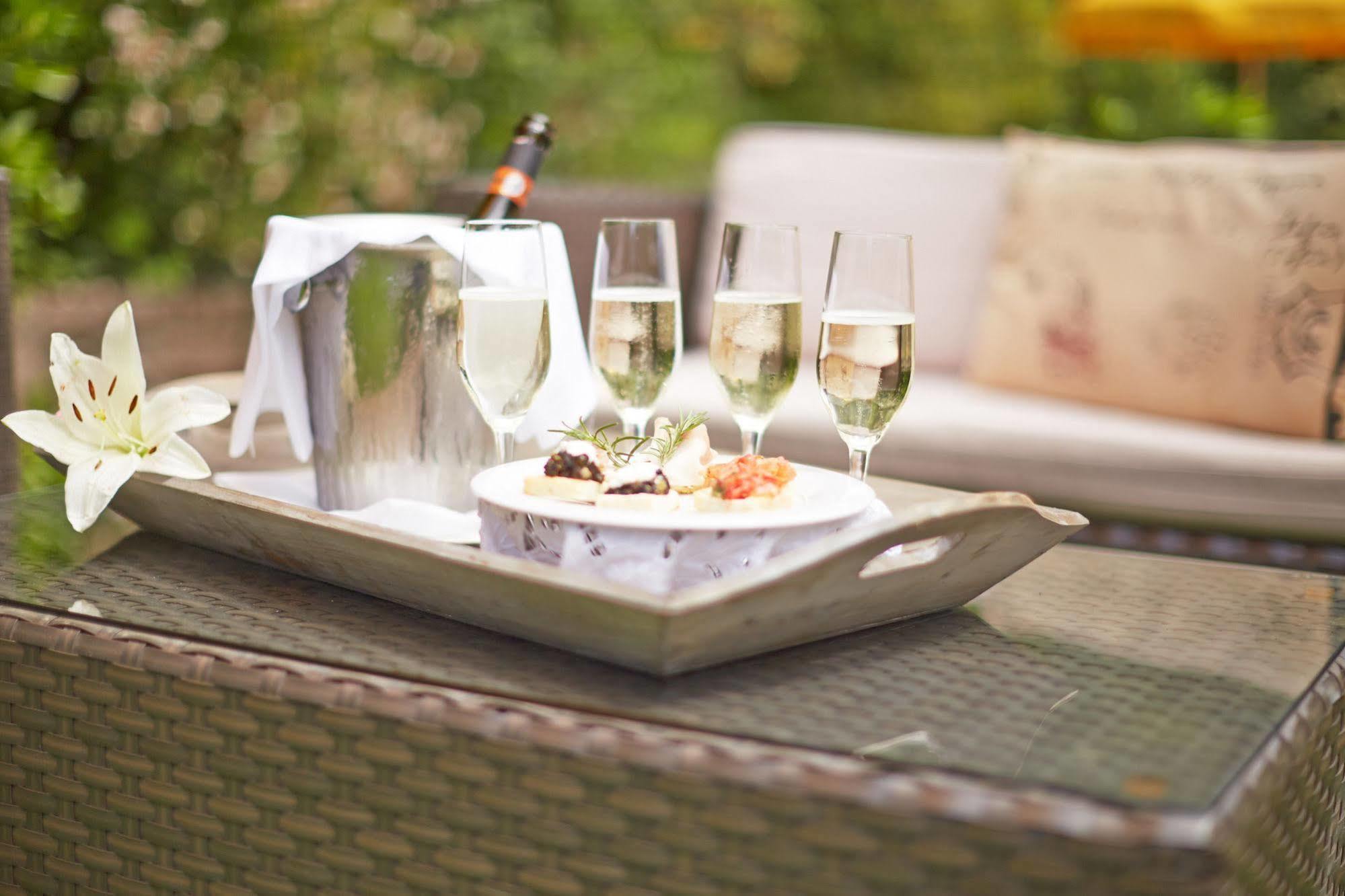Hotel Eberle โบลซาโน ภายนอก รูปภาพ