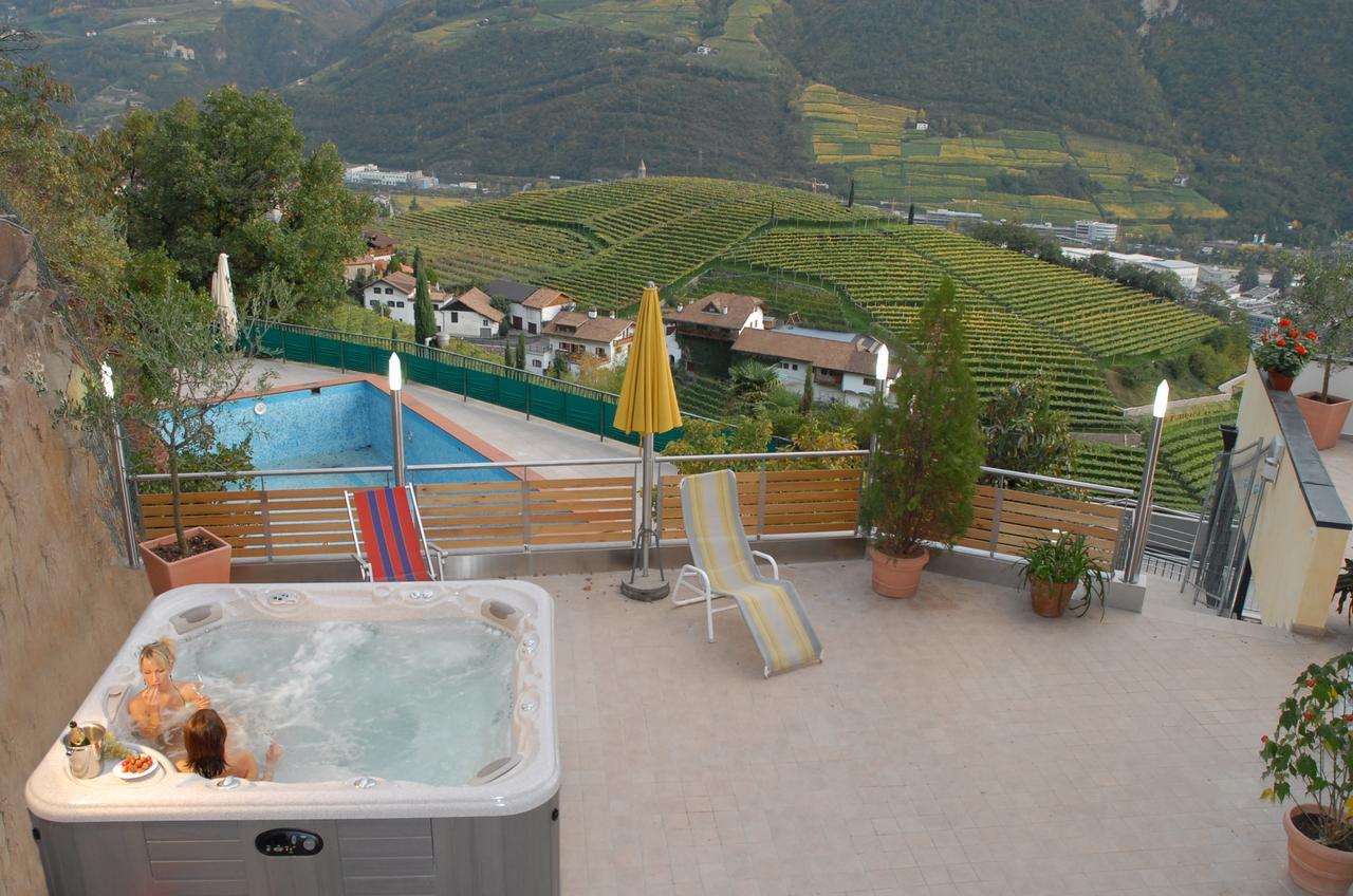 Hotel Eberle โบลซาโน ภายนอก รูปภาพ