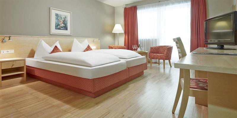 Hotel Eberle โบลซาโน ภายนอก รูปภาพ